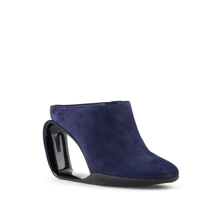 mobius mule hi midnight blue 2 angle out view