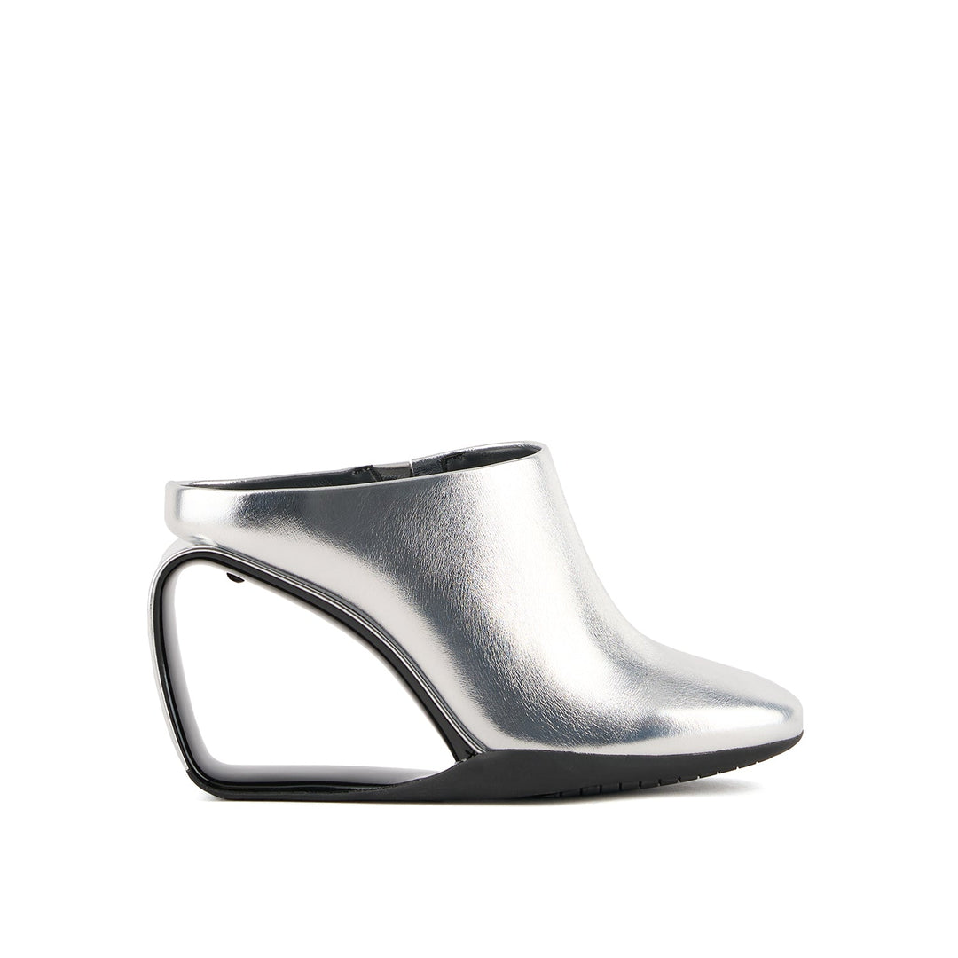 mobius mule hi silver 1 outside view