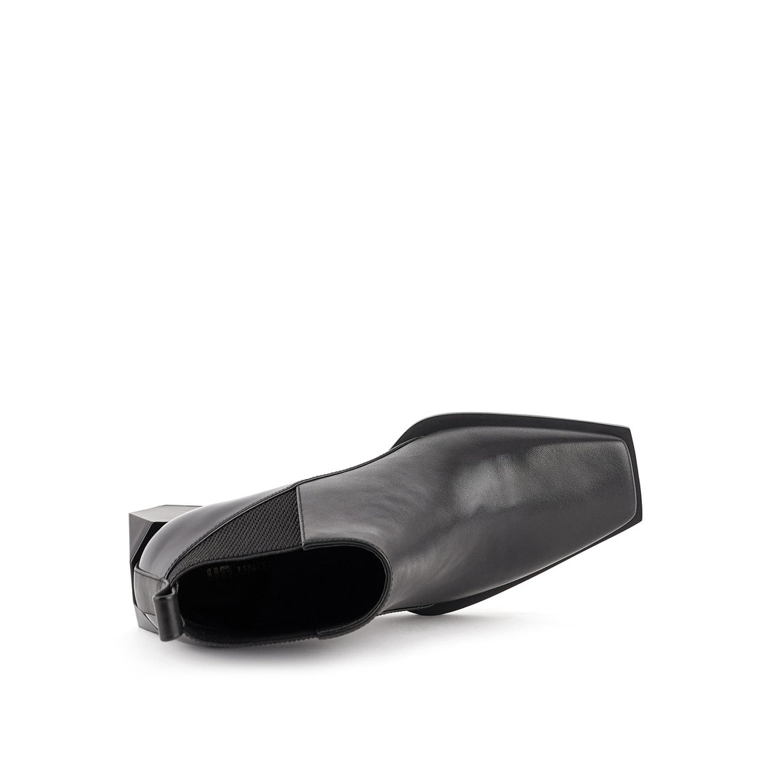 ricky j mid black 5 top