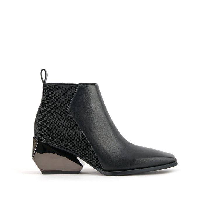 ricky mid black 1 outside view