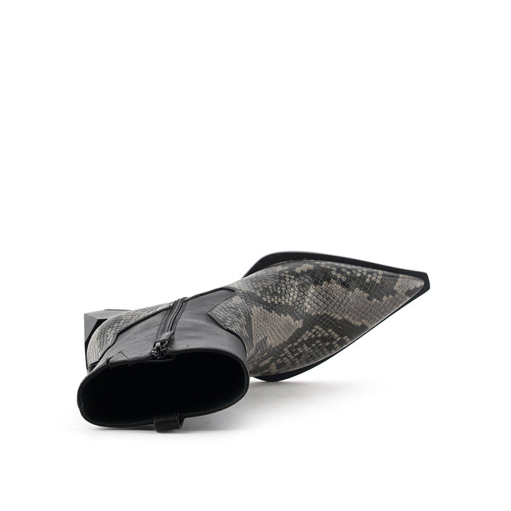 ricky west mid ii charcoal 5 top view
