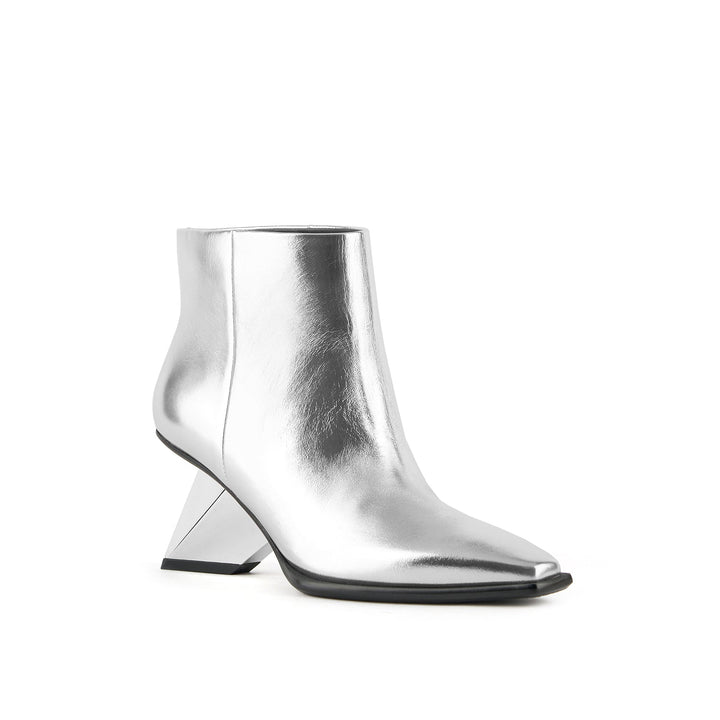 rockit pull on bootie silver 2 angle out view