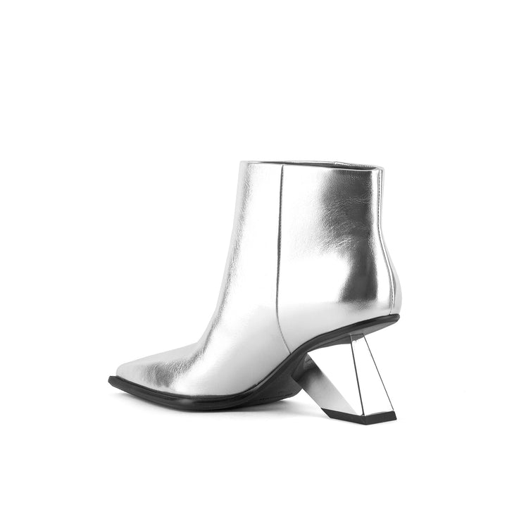 rockit pull on bootie silver 4 angle in view