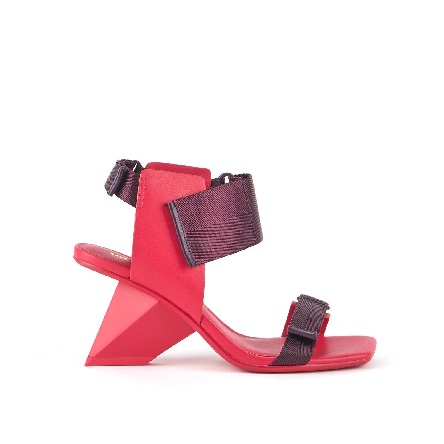 【UNITED NUDE】パンプス EamzPumps 40/ Red Buy United Nude Women's The Lo Res Pump 39 Red at Amazon.in