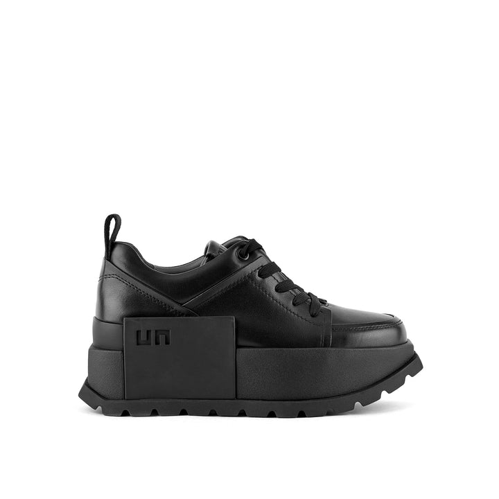 roko jay black 1 outside view