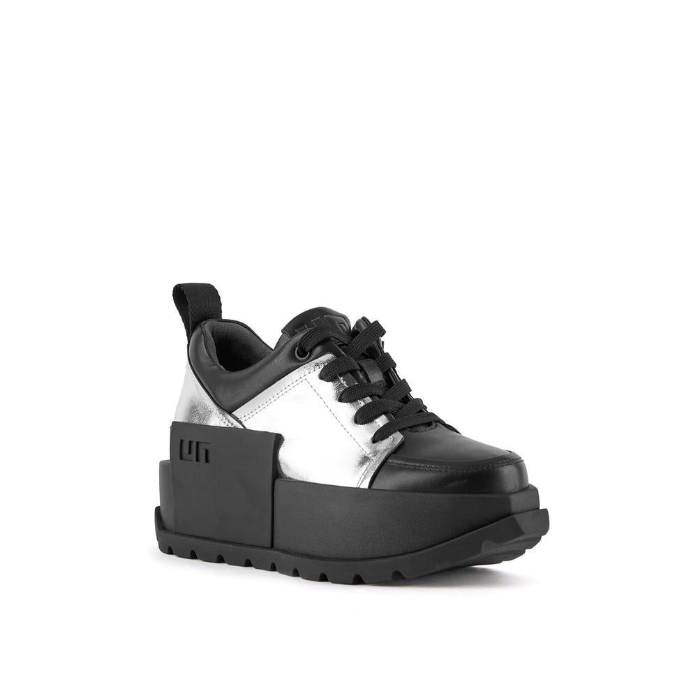 roko jay silver 2 angle out view