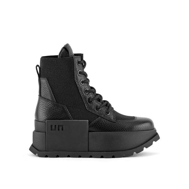 roko trooper black 1 outside view
