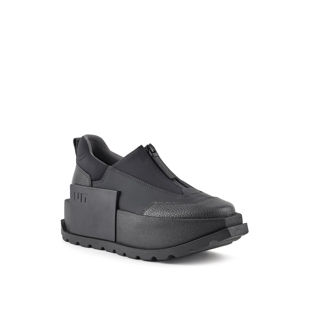 roko zing black 2 angle out