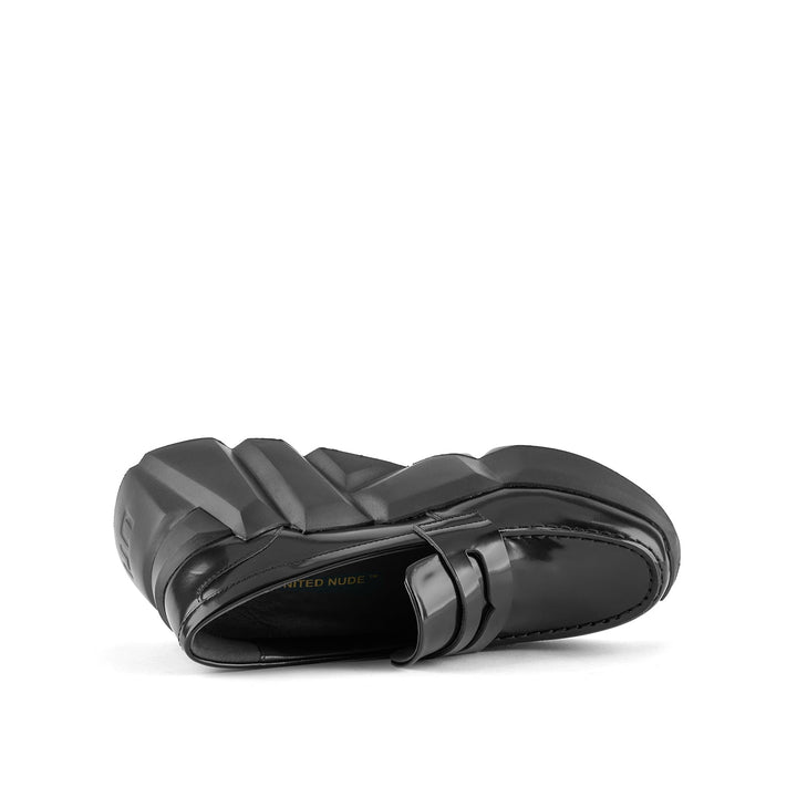 space kick loafer black 5 top view