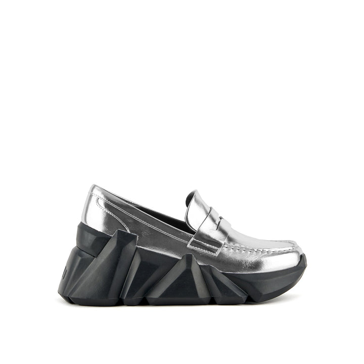 space kick loafer silver ii 1 outside view