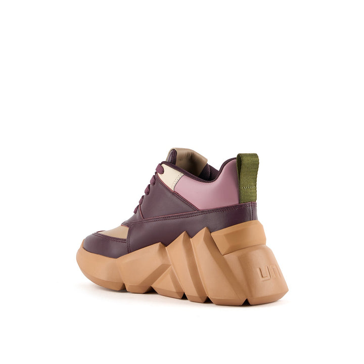 space kick max caramel mix 4 angle in view