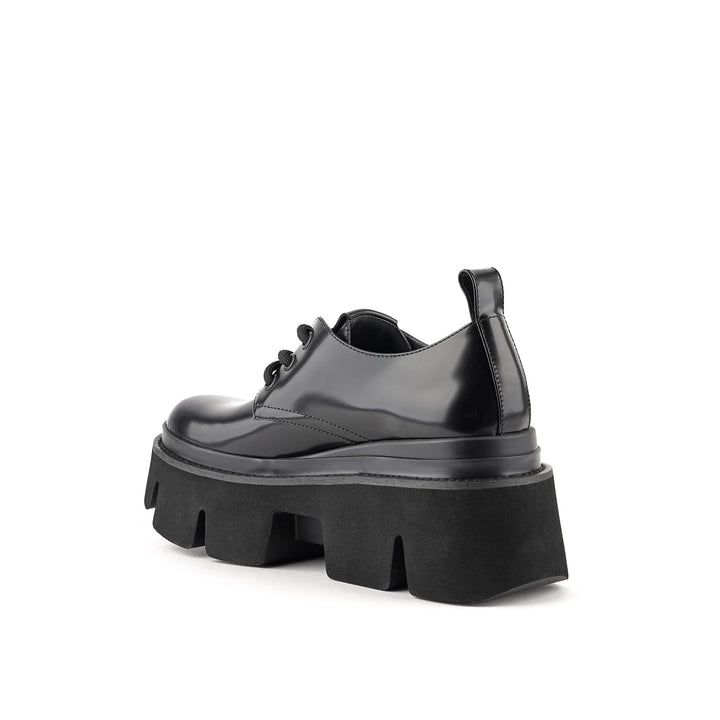 stomper derby lo black 4 angle in