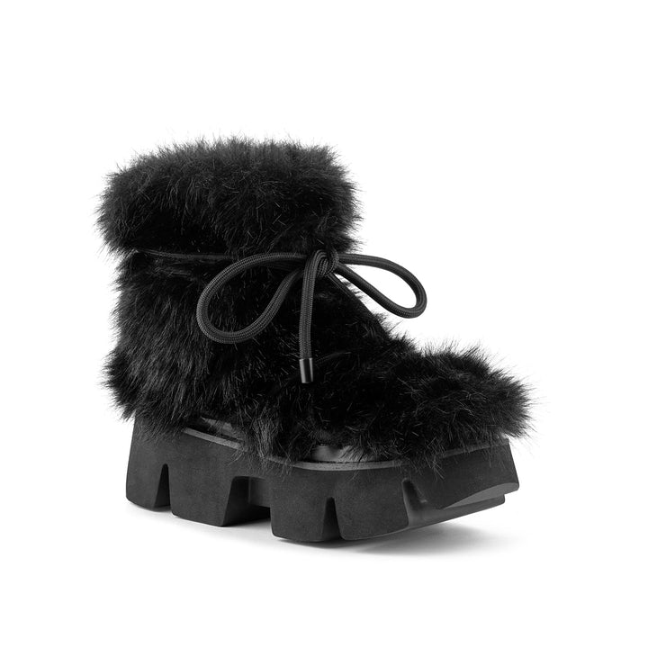 stomper fur boot black 2 angle out