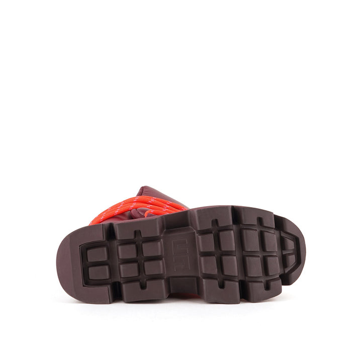 stomper snow boot cherry mix 6 bottom