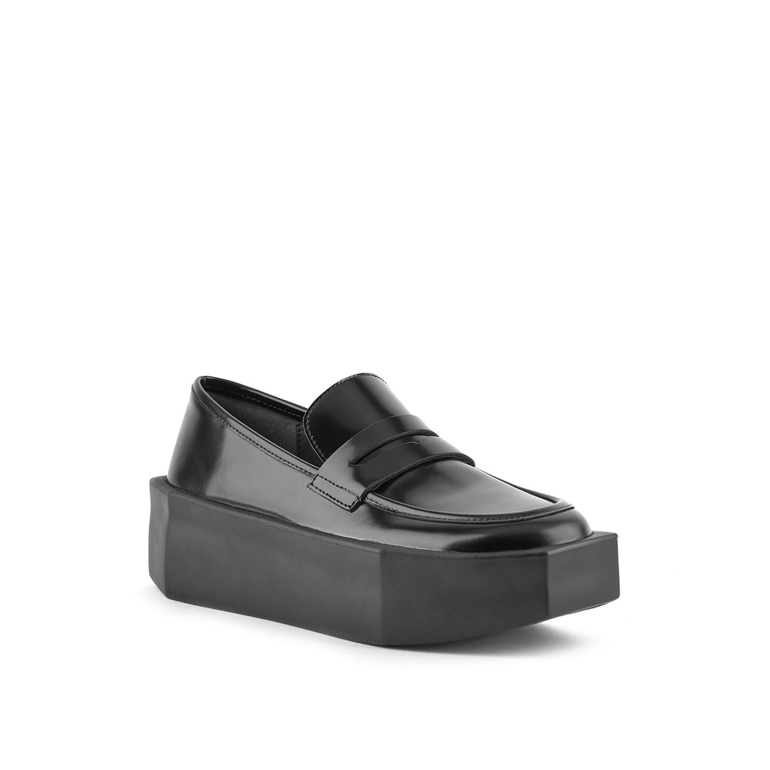 stone loafer lo black 2 angle out