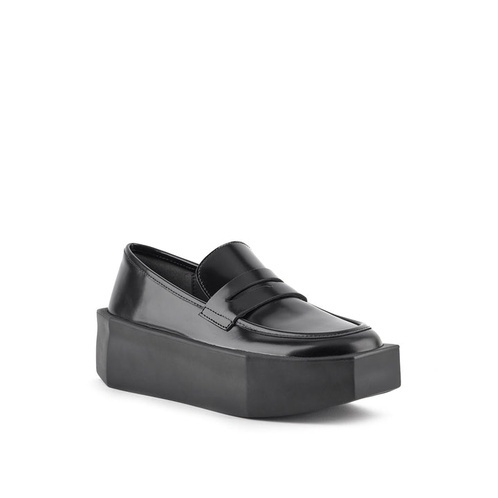 stone loafer lo black 2 angle out