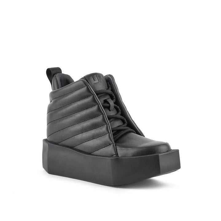 stone puffy mid black 2 angle out