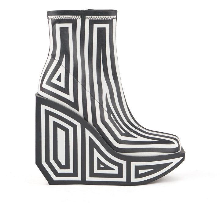 wa bootie hi mono 1 outside view