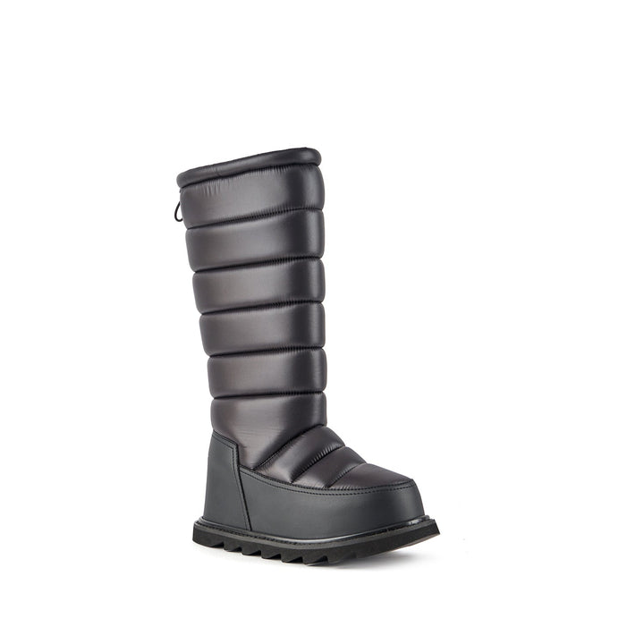 zembla bubble boot black 2 angle out view