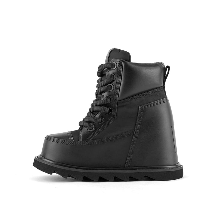 zembla hiker mid black 3 inside view