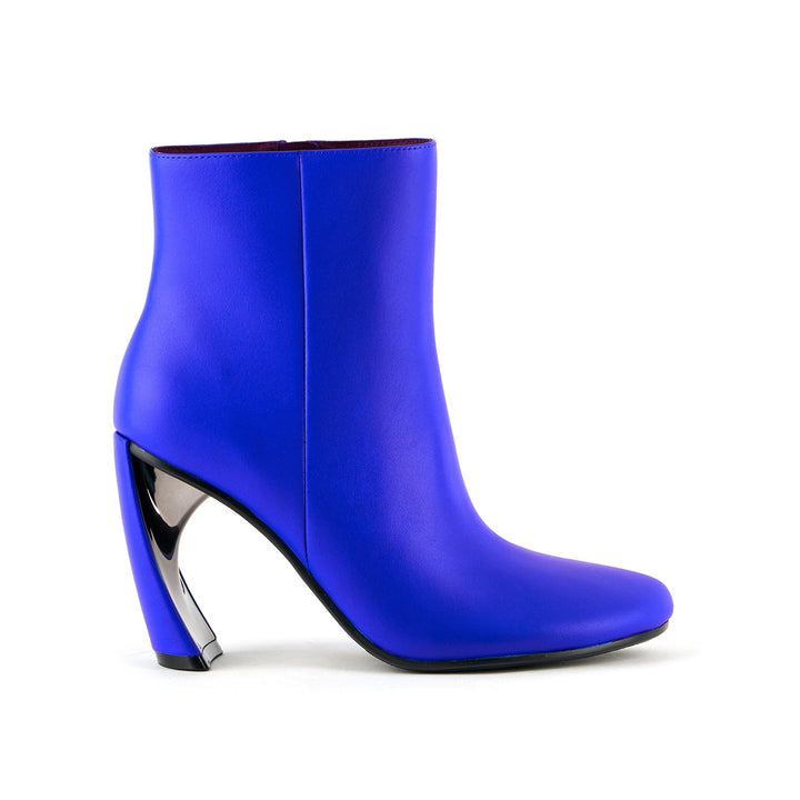 zuma bootie hi dazzling blue 1 outside view