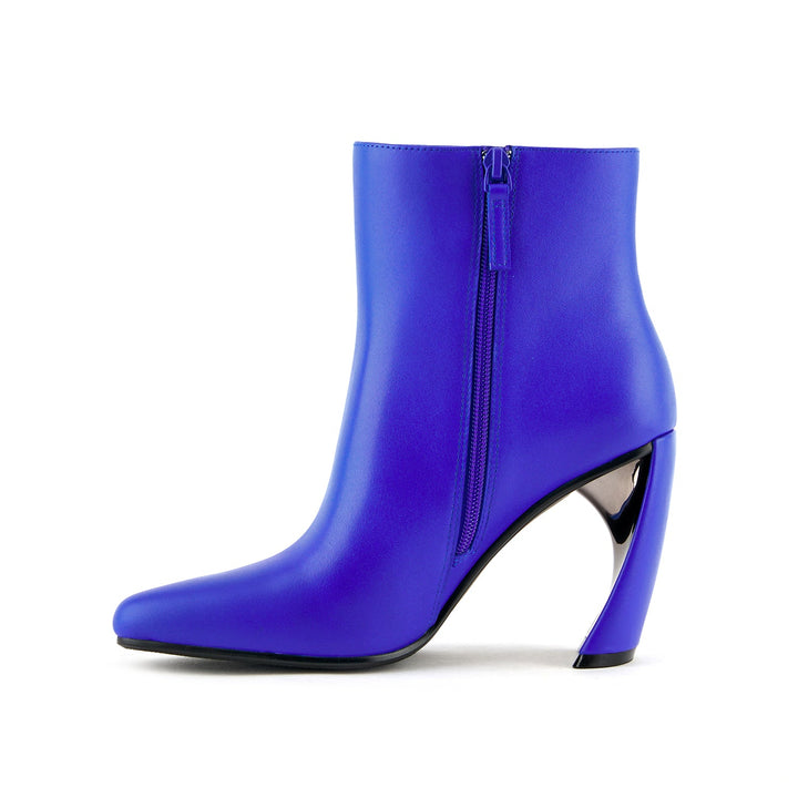 zuma bootie hi dazzling blue 3 inside view