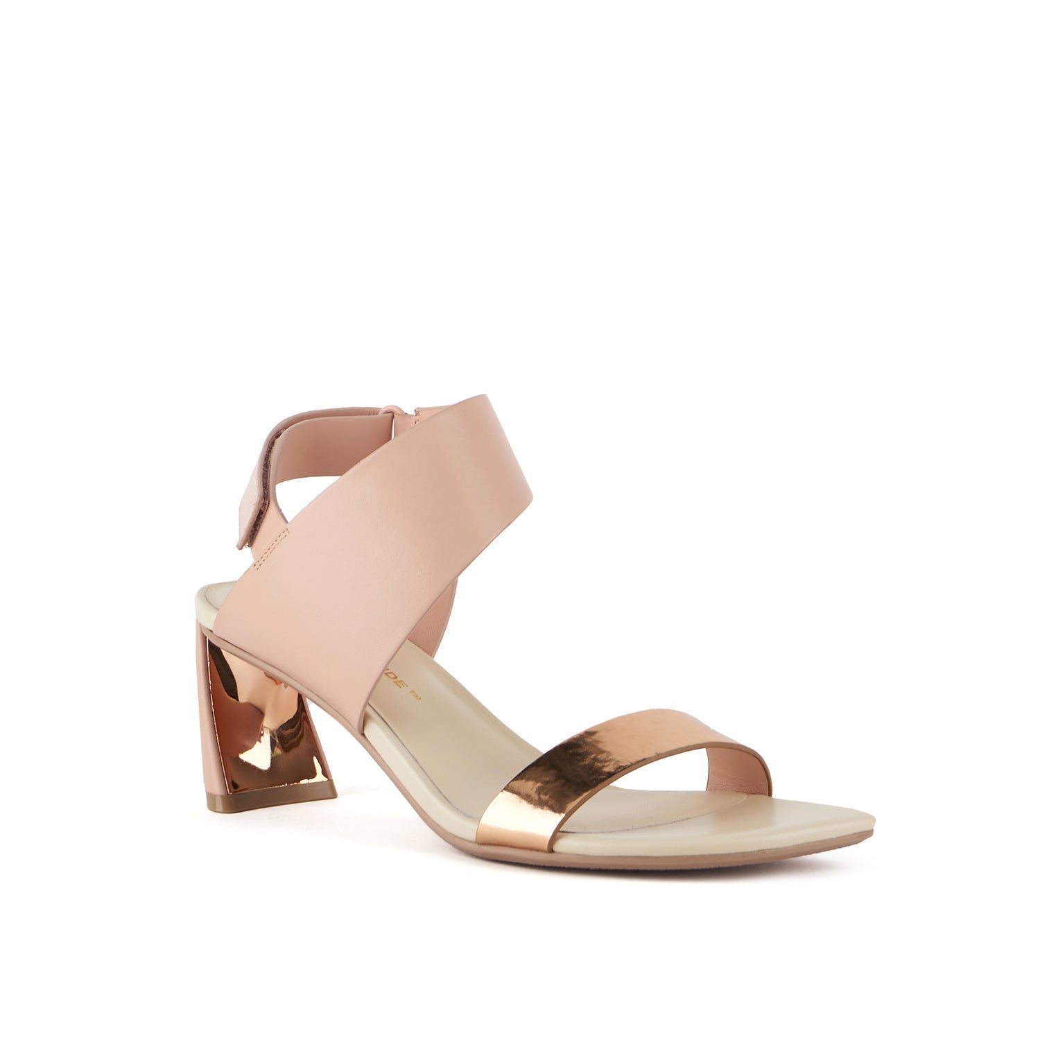 ★追跡&関税込【UNITED NUDE】Zuma Sandal Mid ☆追跡&関税込【UNITED NUDE】Zuma Sandal Mid