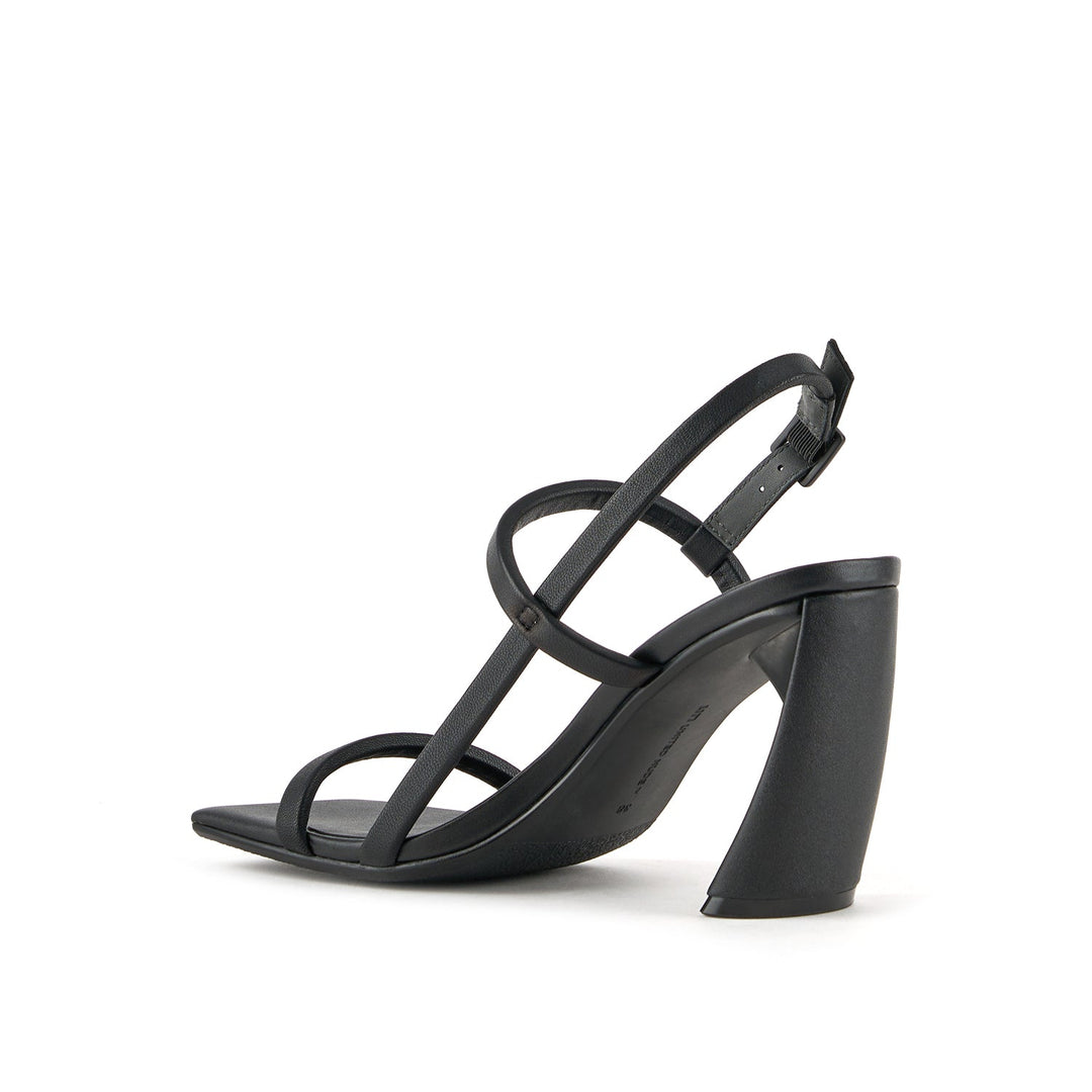 zuma strappy hi black 4 angle in