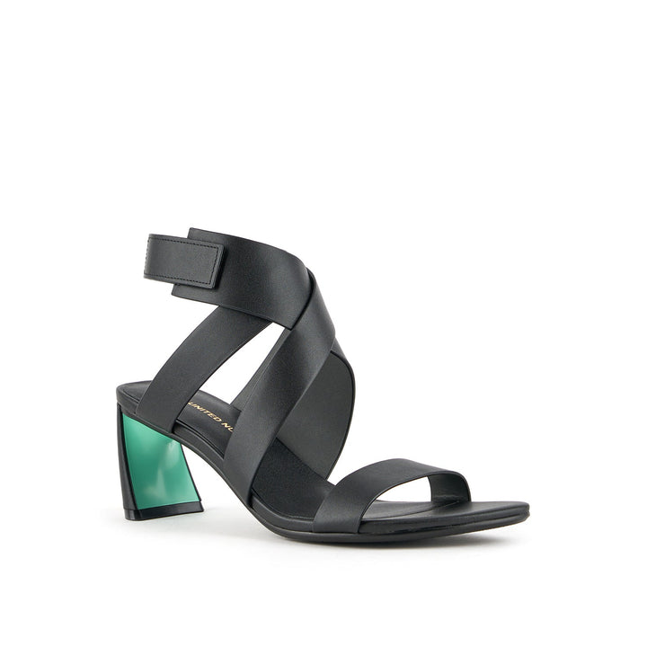 zuma way mid black 2 angle out