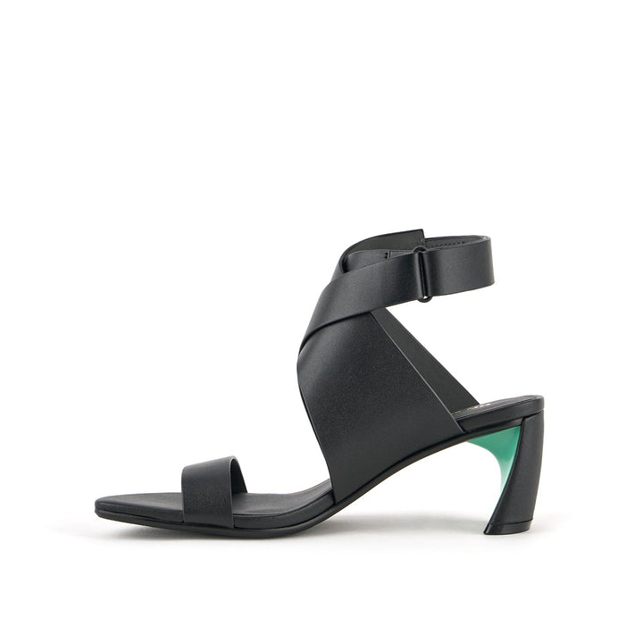 zuma way mid black 3 inside