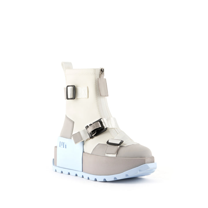 anrealage roko bootie white angle out view