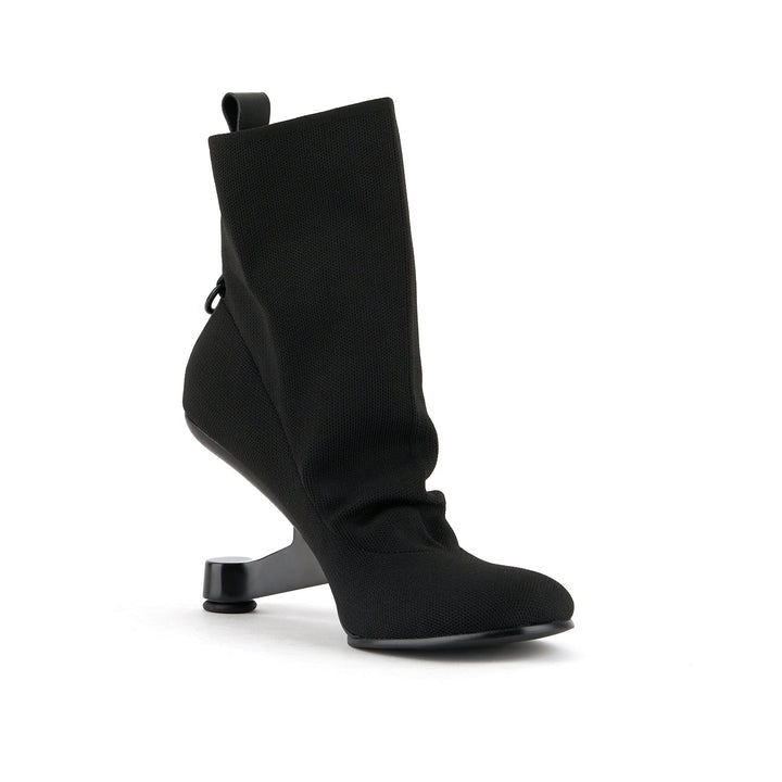 eamz fab bootie black 2 angle out view