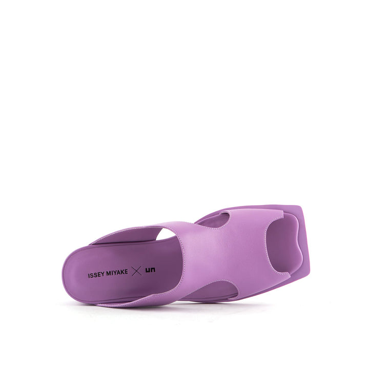 fin sandal purple top view