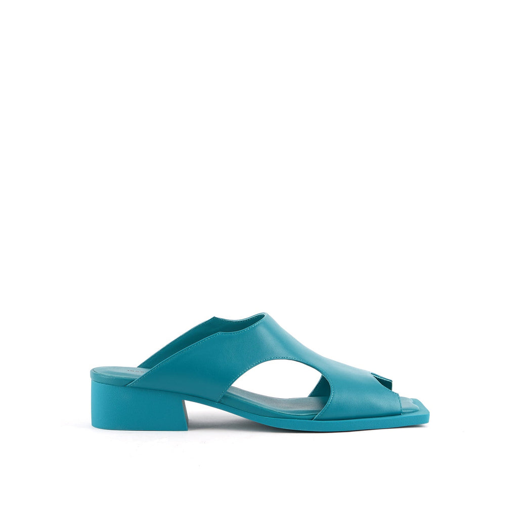 fin sandal turquoise green outside view
