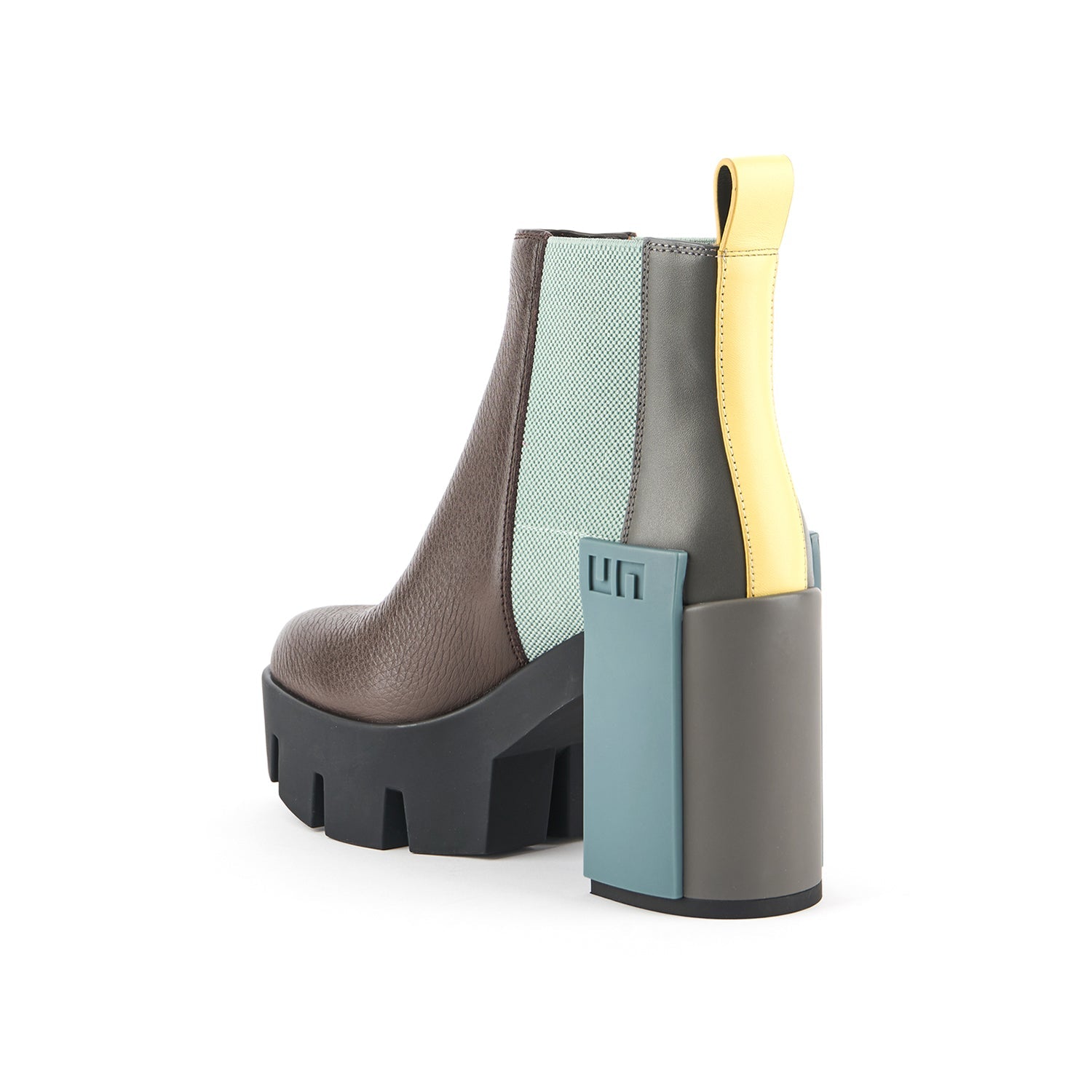 Chelsea boots with sales grip