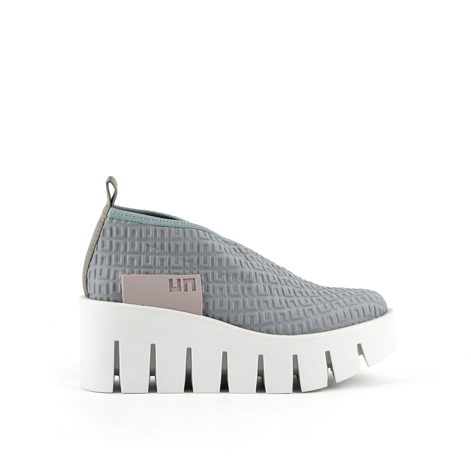 United nude fold store lo