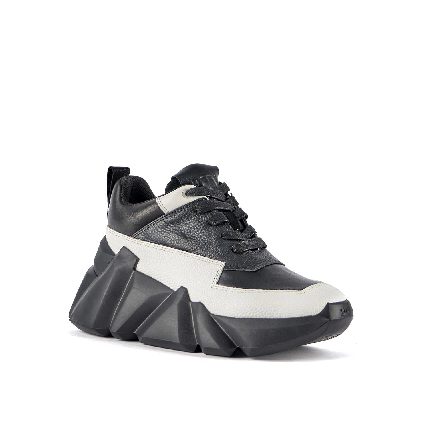 Space Kick Max – United Nude EU